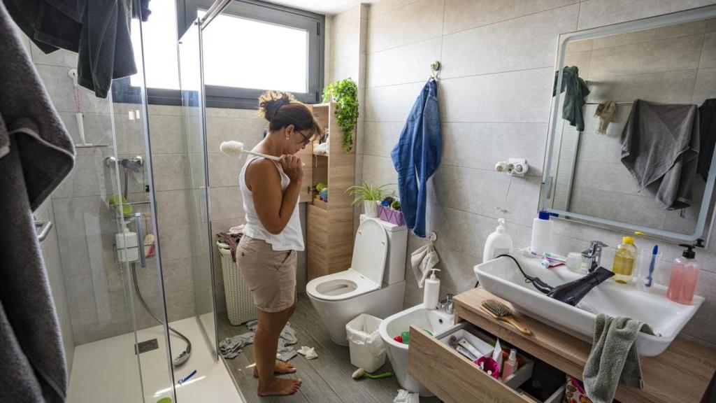 Caos en el baño.