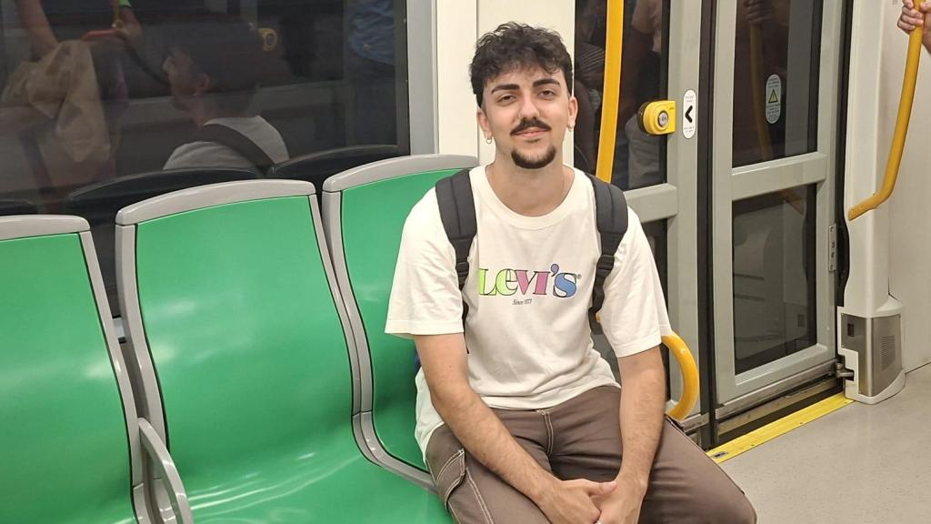 Pablo de camino a uno de sus trabajos.