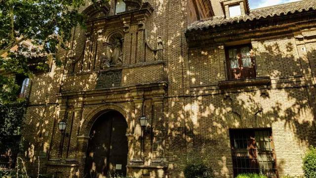 Fachada de la Iglesia Nuestra Señora de Gracia, Zaragoza.