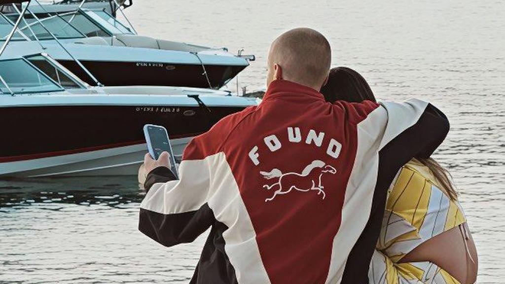 Justin y Hailey Bieber en Mallorca en una imagen de redes.