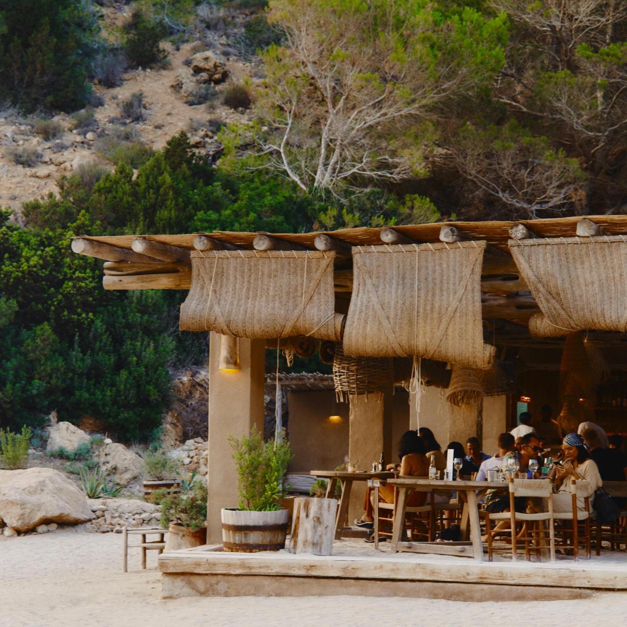 El salón del chiringuito.