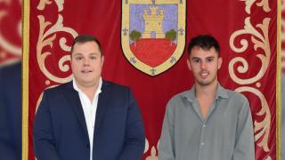 El alcalde de Cigales, Jaime Rodríguez (izq), y el concejal de Festejos, Pablo Centeno (drch), esperan con mucha ilusión las fiestas de Santa Marina 2025