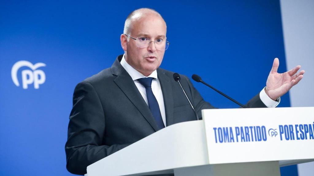 Miguel Tellado, 'número dos' del PP, en una comparecencia en la sede. Gustavo Valiente / EP