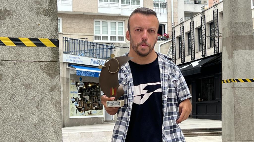 Alberto Seoane posa para Quincemil.