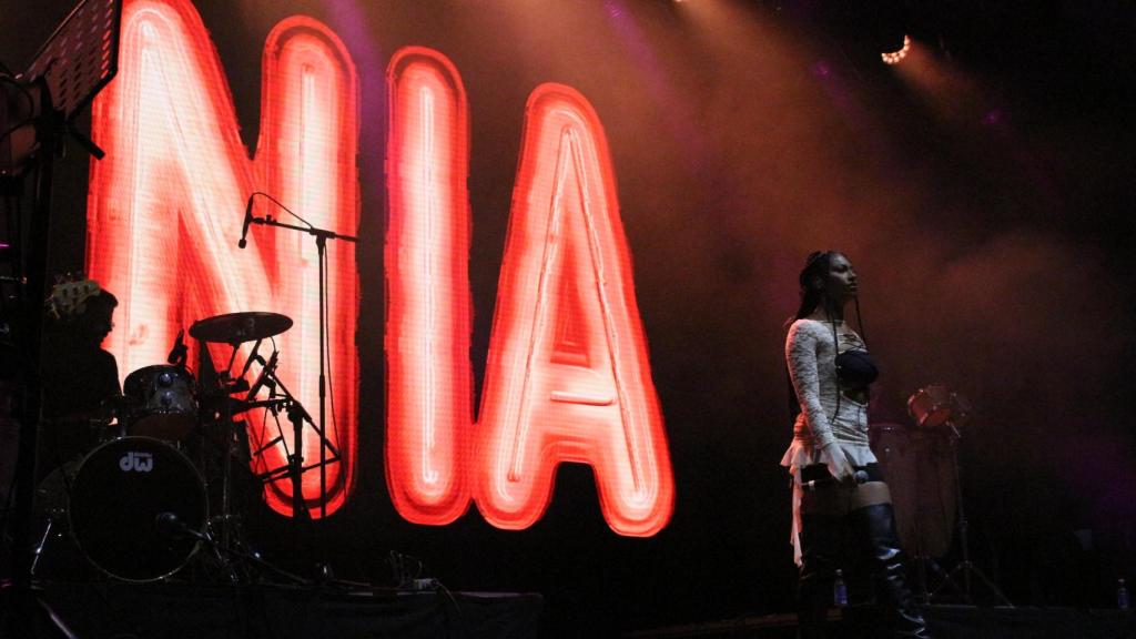 Nia durante su concierto en el Atlantic Pride 2025 de A Coruña.
