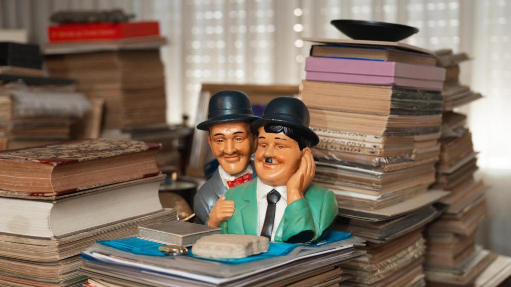 Detalles de la casa-biblioteca de Luis Alberto de Cuenca.