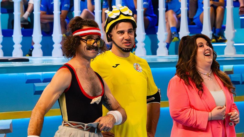 Wilbur, Lalachus y un concursante en 'El Grand Prix'.