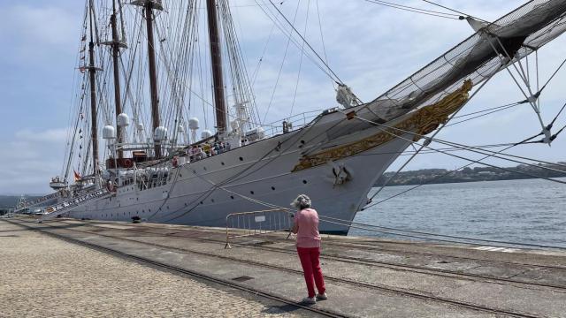 Visita del Juan Sebastián Elcano en Ferrol.