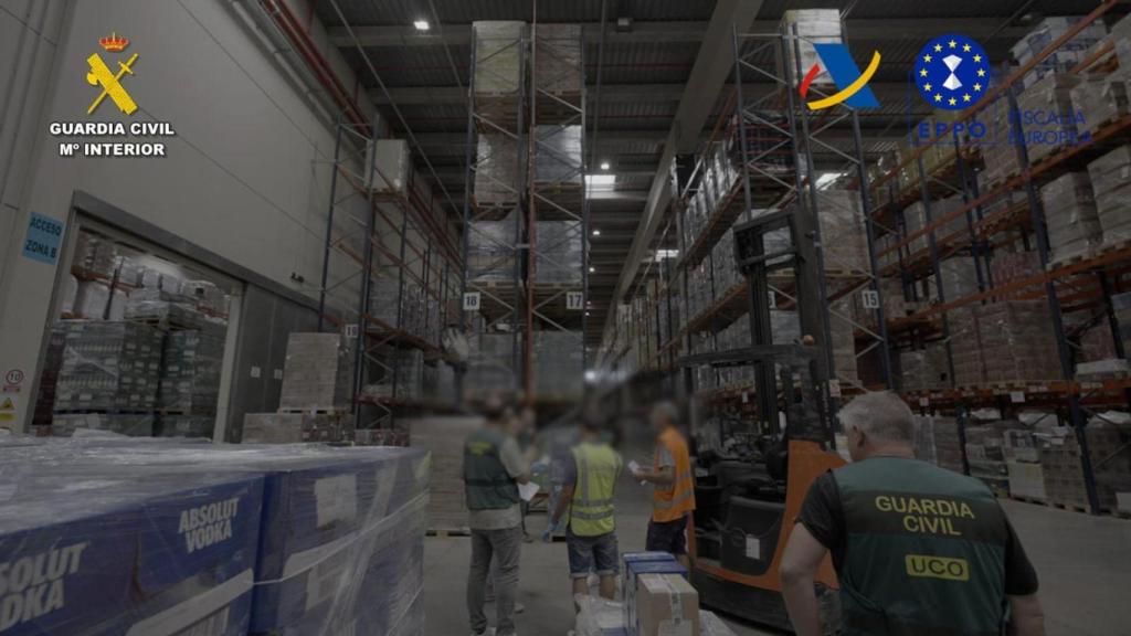 Detenido en Santiago el miembro de una organización criminal dedicada al fraude en el sector de las bebidas alcohólicas.