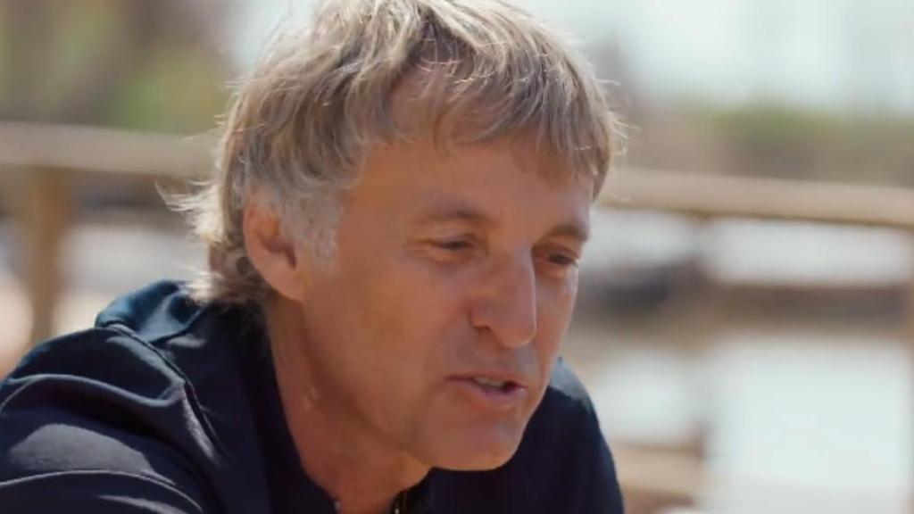 Jesús Calleja se emociona en 'Volando voy, volando vengo'.