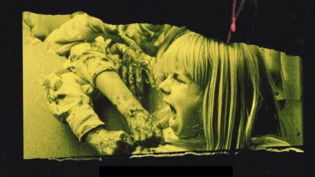 Un fotograma de la película 'The Brood'.