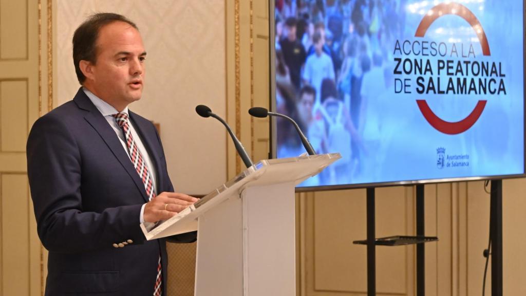 El concejal de Tráfico, Ángel Molina