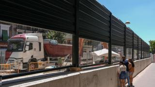 Nuevas mamparas en el Paseo de las Delicias para reducir el impacto de las obras de la L11 de Metro
