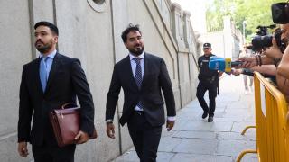 l eurodiputado y líder de Se Acabó La Fiesta (SALF), Luis 'Alvise' Pérez, a su llegada para declarar en el Supremo.