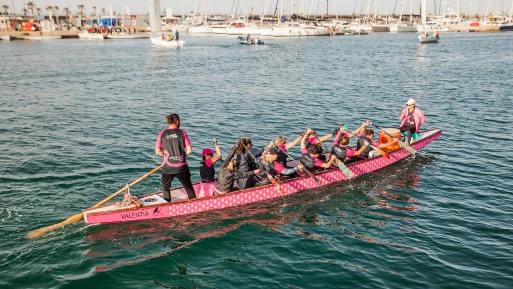 El equipo Club Dragon Boat Marina Valencia BCS-ACS, anfitrión del Campeonato.