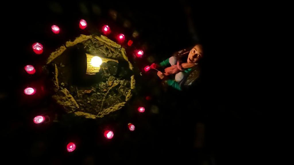 Ritual realizado en el Pirineo y dirigido por la zaragozana, instructora de biodanza, Rosabel Lacoma.