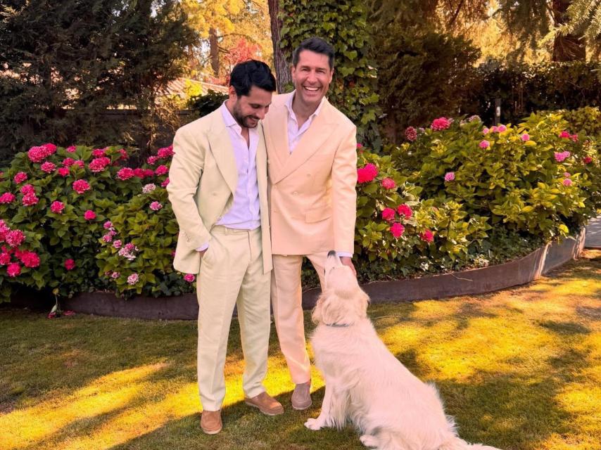Jaime Cantizano y su pareja, Miguel García Golding, en una fotografía de redes sociales compartida el viernes 11 de julio de 2025.