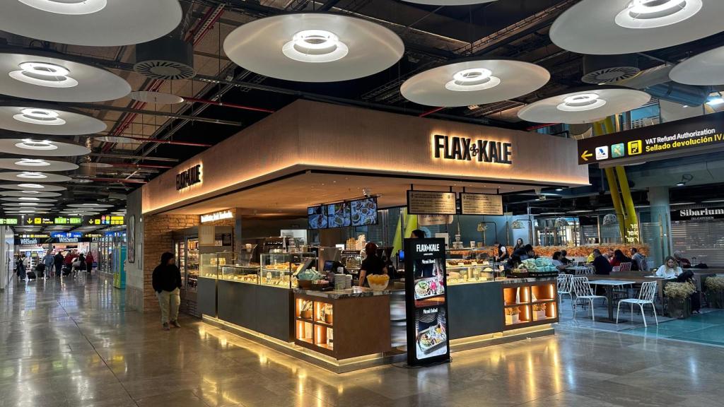 Flax & Kale en el edificio Satélite de la Terminal 4.