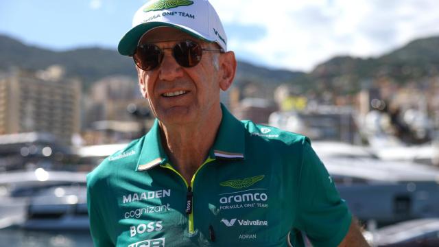 Adrian Newey, en su primera presencia en los circuitos con el equipo Aston Martin en Mónaco