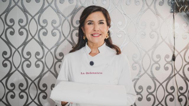 Begoña Pérez resuelve dudas de limpieza.