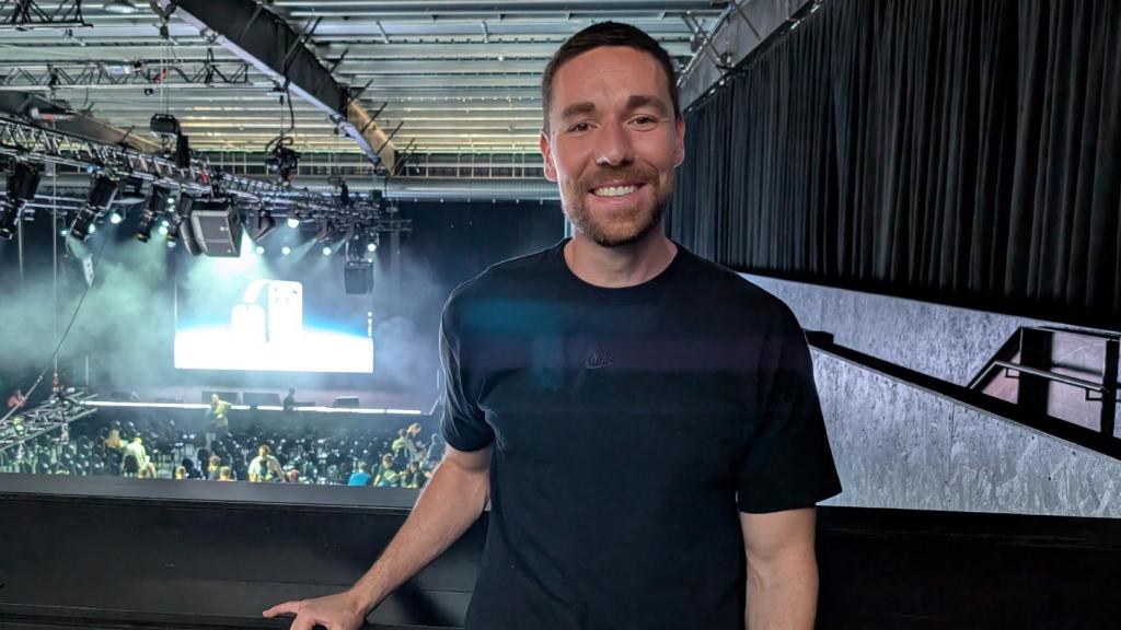 Sélim Benayat, AI Product Lead en Nothing, durante el evento de presentación del Phone (3).