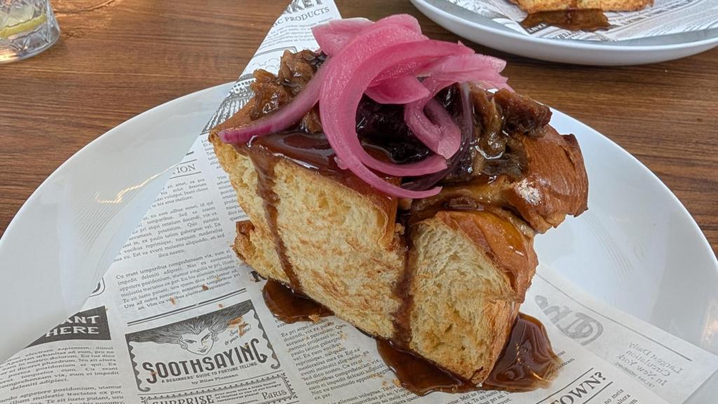 El nuevo bocadillo de cerdo desmenuzado de Fetén.