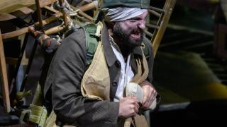 Trece postales con forma de ópera para despedir a Walter Benjamin