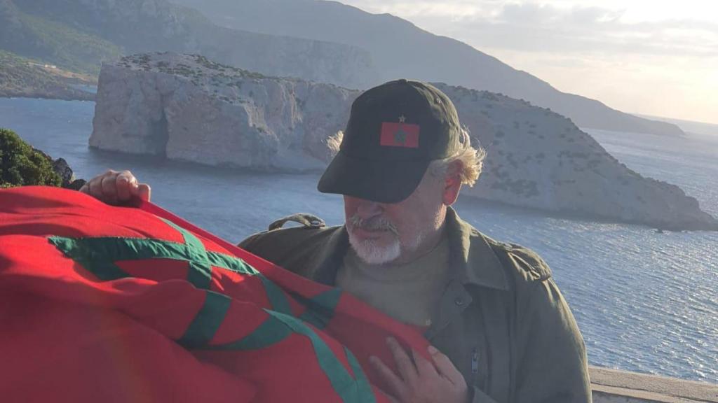 Yahya Yahya, exsenador, exalcalde de Beni Ensar y presidente del Comité para la Liberación de Ceuta y Melilla, pretende movilizar a 94 activistas para asaltar el islote de Perejil.