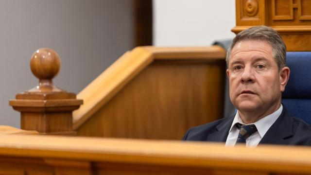 Emiliano García-Page, presidente de Castilla-La Mancha, en el último pleno de las Cortes autonómicas, el pasado jueves.