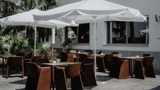 852424941_242011057_1706x960