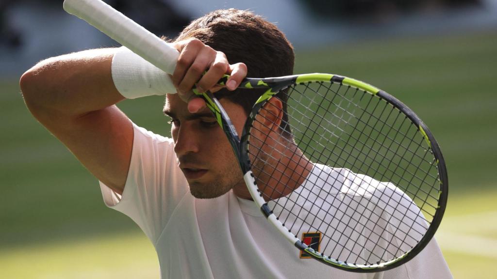 Alcaraz, durante la final de Wimbledon contra Sinner.