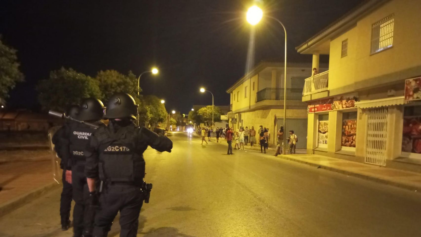 Ocho detenidos en Torre Pacheco en una noche de violencia, racismo y ...