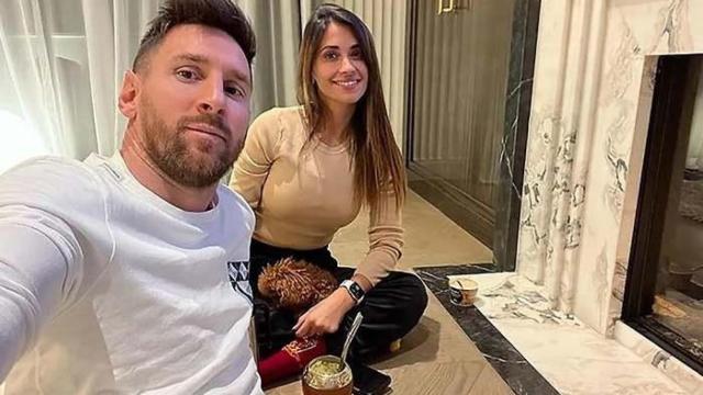 Antonella y Messi.