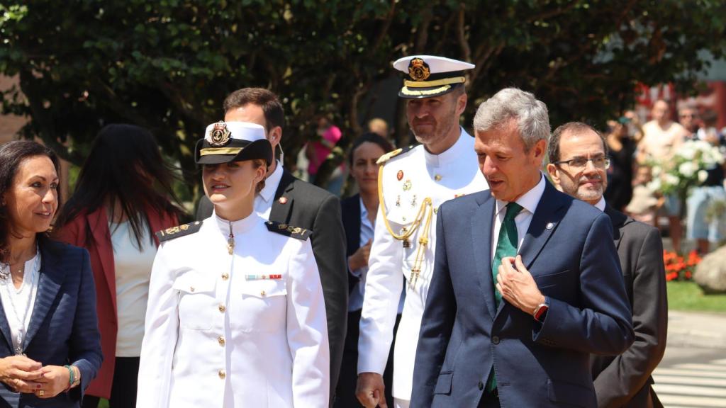 Leonor, junto al presidente de la Xunta, en Marín (Pontevedra)