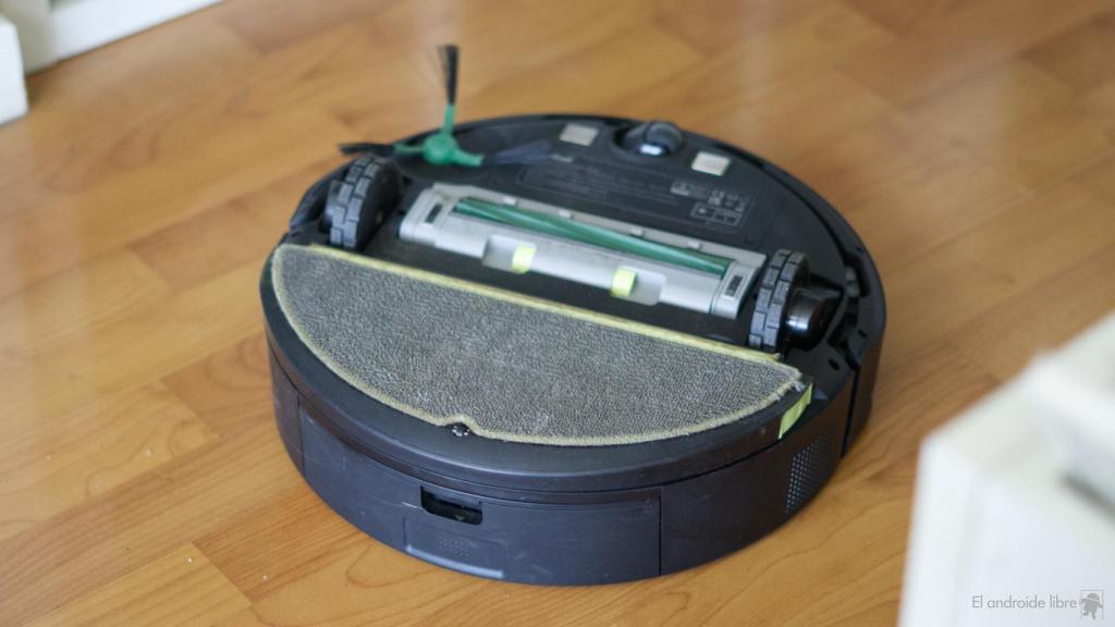 Mopa y rodillo de la Roomba Dust Compacter