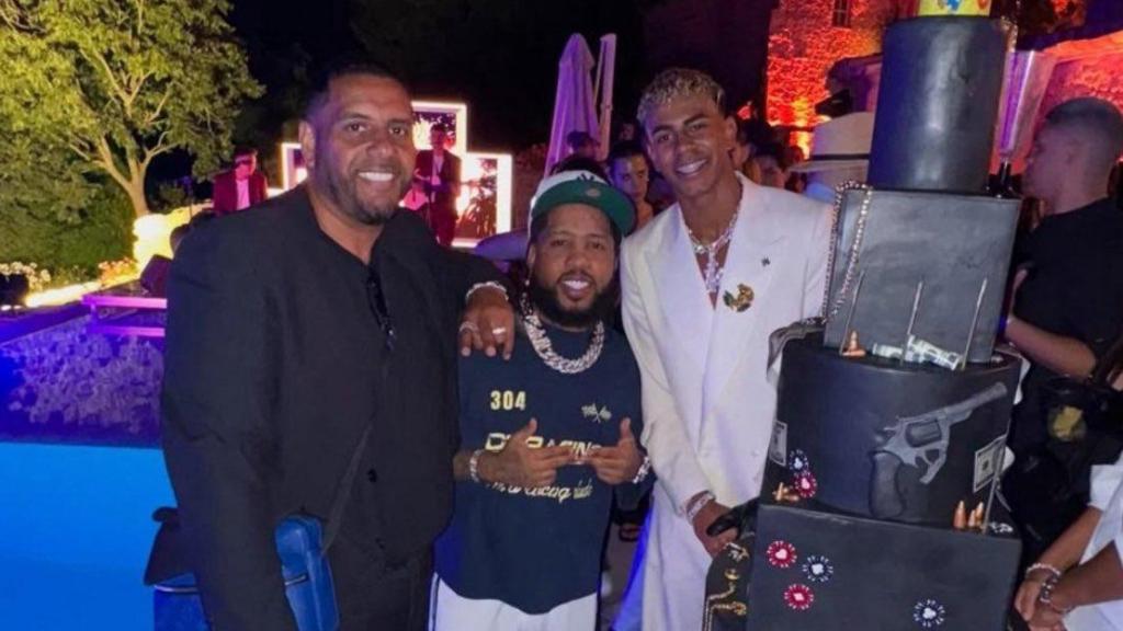 Lamine Yamal, durante su fiesta de 18 cumpleaños.