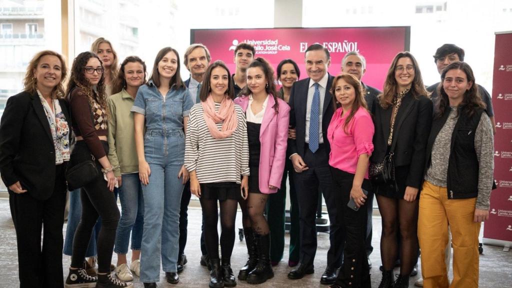 Pedro J. Ramírez junto a los alumnos del Máster de EL ESPAÑOL.