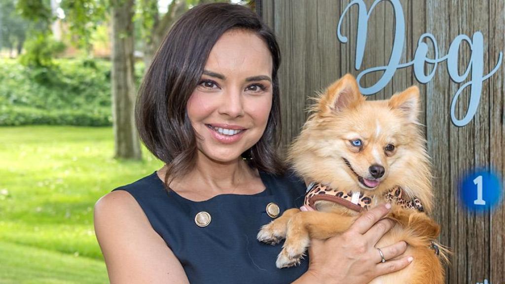 Chenoa, presentadora de 'Dog house'.