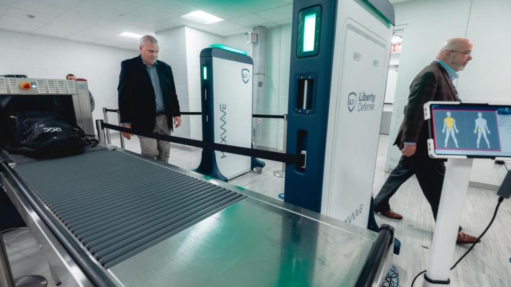 Control de aeropuerto con HEXWAVE