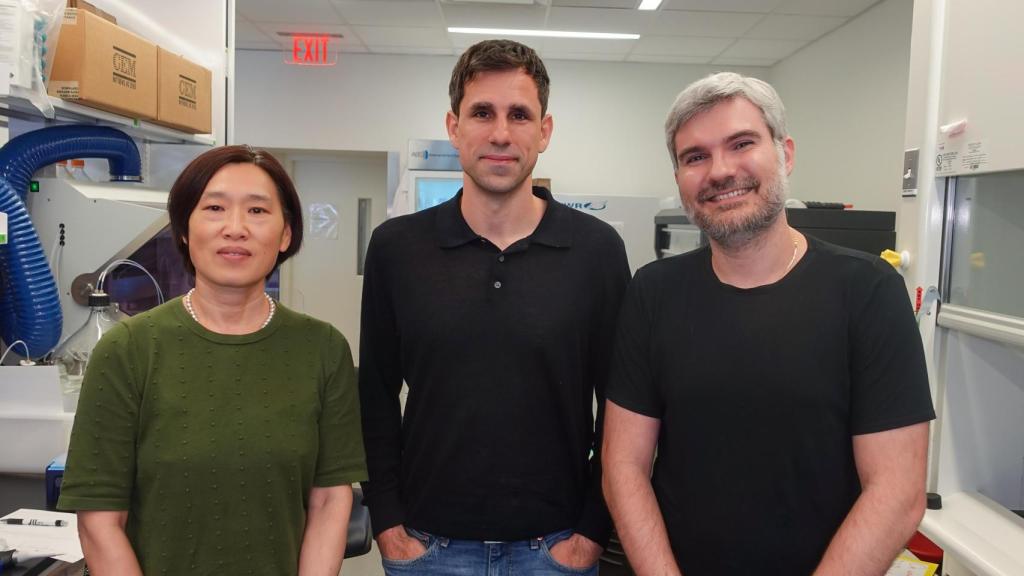 Integrantes del Machine Biology Group de la Universidad de Pensilvania, dirigido por el gallego César de la Fuente.