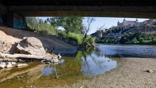 Imagen del río Tajo a su paso por Toledo tomada en la tarde del 14 de julio.