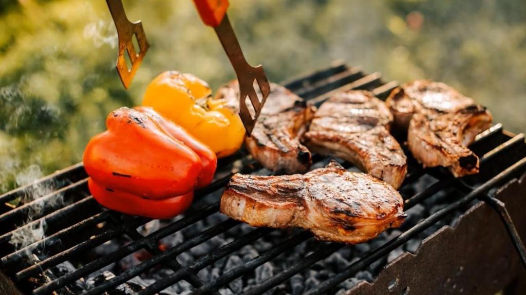 La parrilla da un toque de sabor único a los alimentos y ofrece multitud de posibilidades