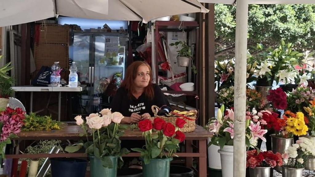 Toñi, florista en Málaga.