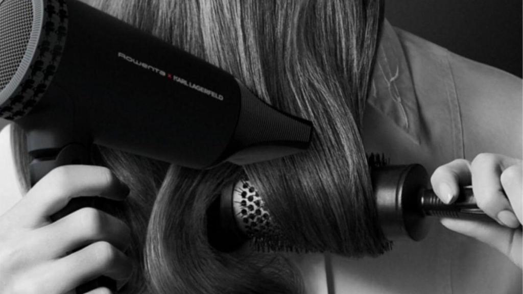 Seca, moldea y da brillo: así es el secador de pelo Rowenta que necesitas para tus viajes este verano