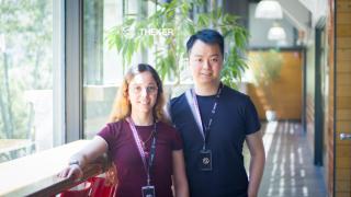 Carla Gómez Cano y Jiaqiang Ye Zhu, fundadores de Theker.