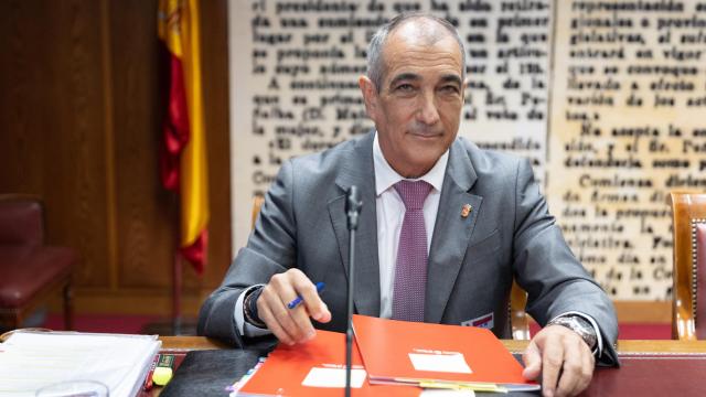 El consejero de Cohesión Territorial del Gobierno de Navarra, Óscar Chivite, en la comisión de investigación sobre el 'caso Koldo' en el Senado.