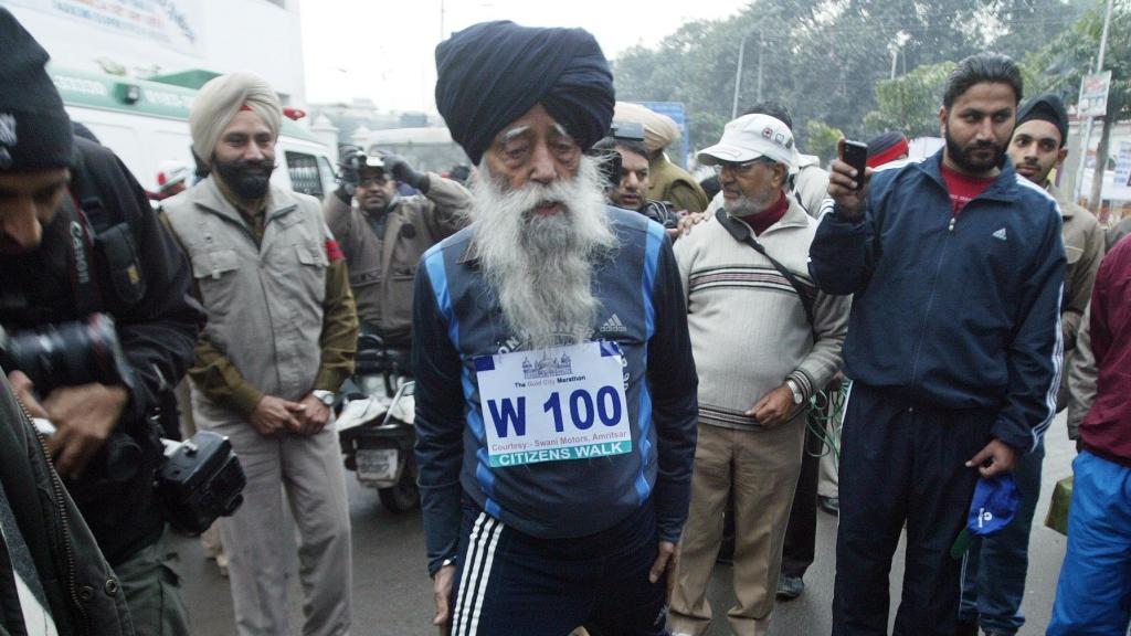 Fauja Singh, durante una prueba.
