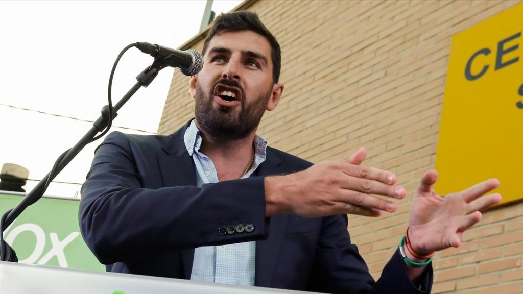 Foto de archivo del presidente de Vox Murcia, José Ángel Antelo, durante una intervención en un acto del partido en la pedanía de Era Alta.