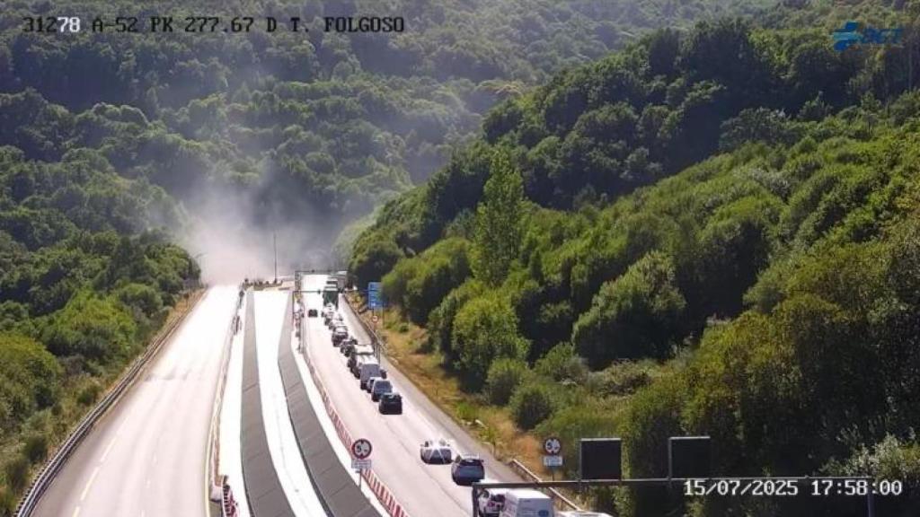 Imagen de la A-52 a la altura del túnel de Folgoso.