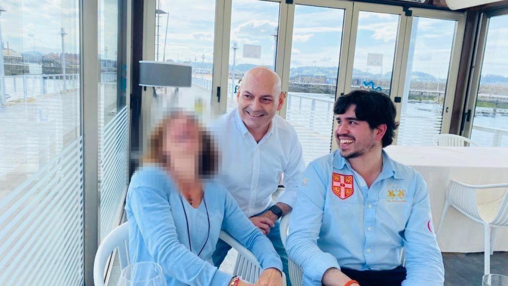 Pablo junto al letrado Gómez Bermúdez.